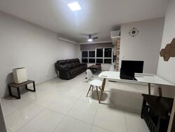 Blk 293D Skypeak @ Bukit Batok (Bukit Batok), HDB 4 Rooms #570013471